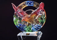Кристаллические низкопробные трофеи и награды с покрашенным орлом поливы на верхней части