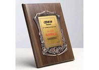 Мемориальная деревянная металлическая пластинка экрана украшение металла нестандартной конструкции 930 граммов для наград