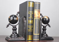 Покрытые чернотой ремесла украшения смолы, держатель книги глобуса комнаты исследования